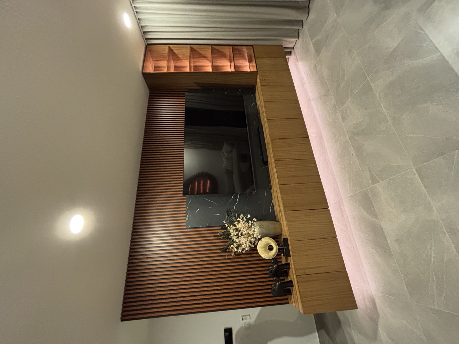 Mueble de sala con iluminación LED en la vivienda Elements